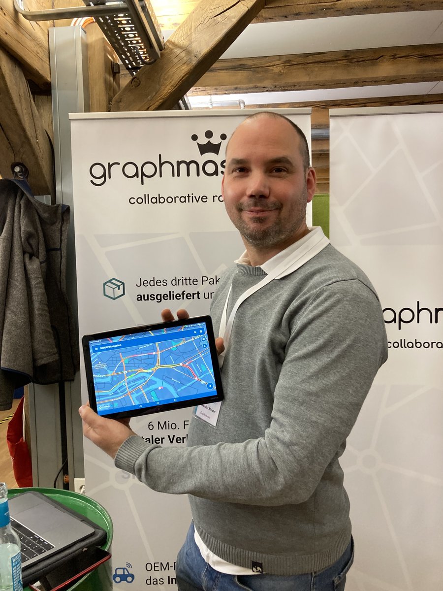 Nunav_'s tweet photo. Gestern mit Alexander und heute mit Julia von #Graphmasters auf den #HiDockDays 2021 im Digital Hub Logistics Hamburg! 👥 Wir freuen uns dabei zu sein! 👍 https://t.co/b5PJOycO0d