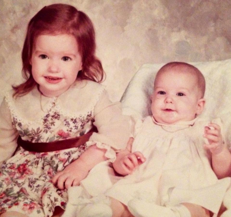 dizzy_lizzy_bee's tweet photo. Happiest of birthdays to @llockefield  she may be younger but she is way wiser than me! She is the leader of our crew for sure! God blessed me with the best sister ever! #loveher #blessed #sheisthebest https://t.co/7ruL2cC2fa