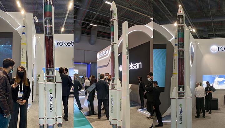 finansingundemi's tweet photo. Dikkatleri üzerine topladı... MUFS görücüye çıktı! #SAHAİstanbul #EXPO #İstanbul #FuarMerkezi #MikroUyduFırlatmaSistemi #MUFS - https://t.co/995JTAjSSJ https://t.co/NdbNszTftR