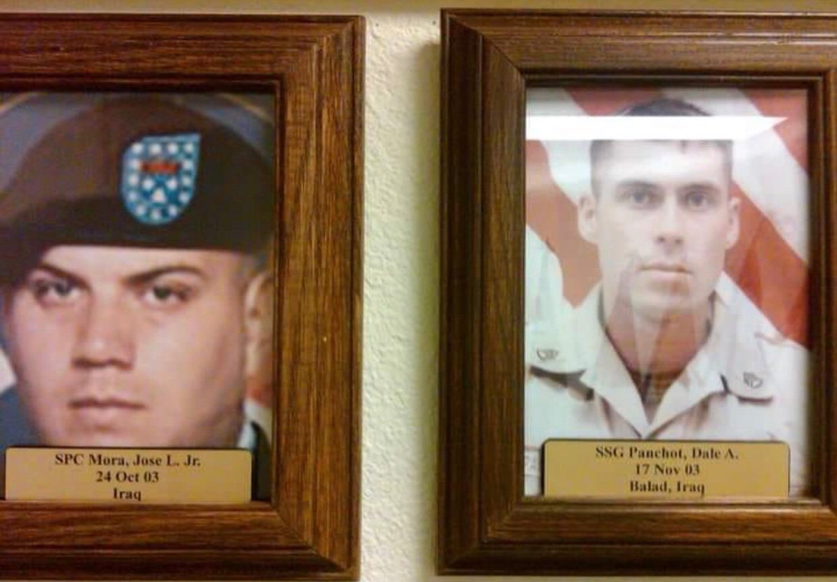 robsmithonline's tweet photo. On this Veteran’s Day, I want to thank all who have served for their service.

And I want to remember Spc. Jose Mora and SSG Dale Panchot, good men I served with who were killed in Iraq.

Blessings to your families and I hope you’re resting in peace. 🇺🇸 https://t.co/sJyMOfPR05
