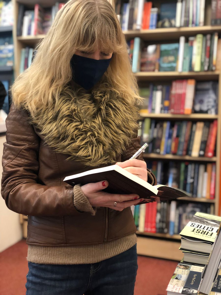 tanyafarrelly's tweet photo. Signing books this morning with Maurice and Aisling @booksupstairs! @ArlenHouse @IrishLitSoc @IrishLitReview @IrishLitTimes #nobodyneedstoknow #shortstories @booksirelandmag https://t.co/PhhQhoqiAh