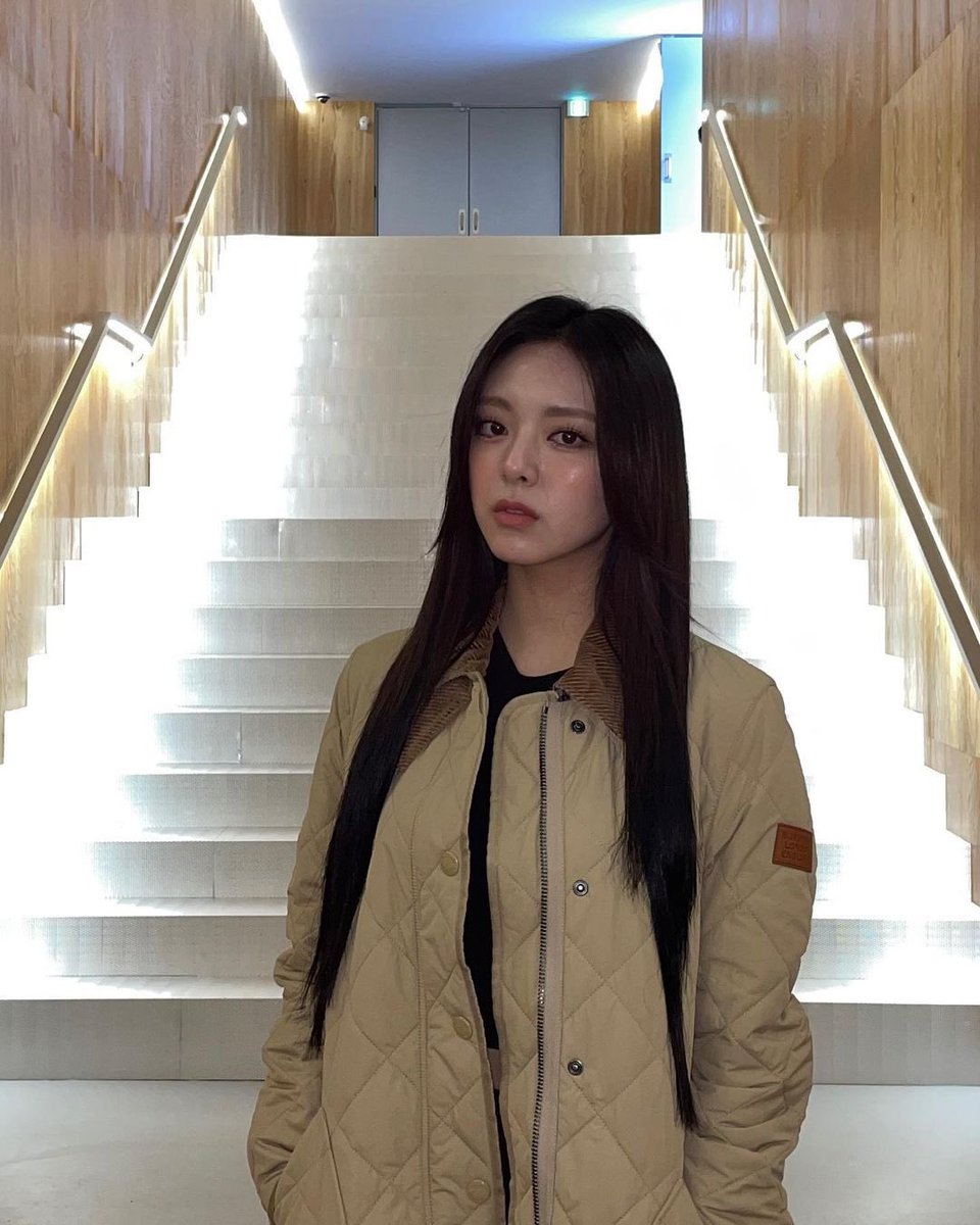 yuna pics tweet media