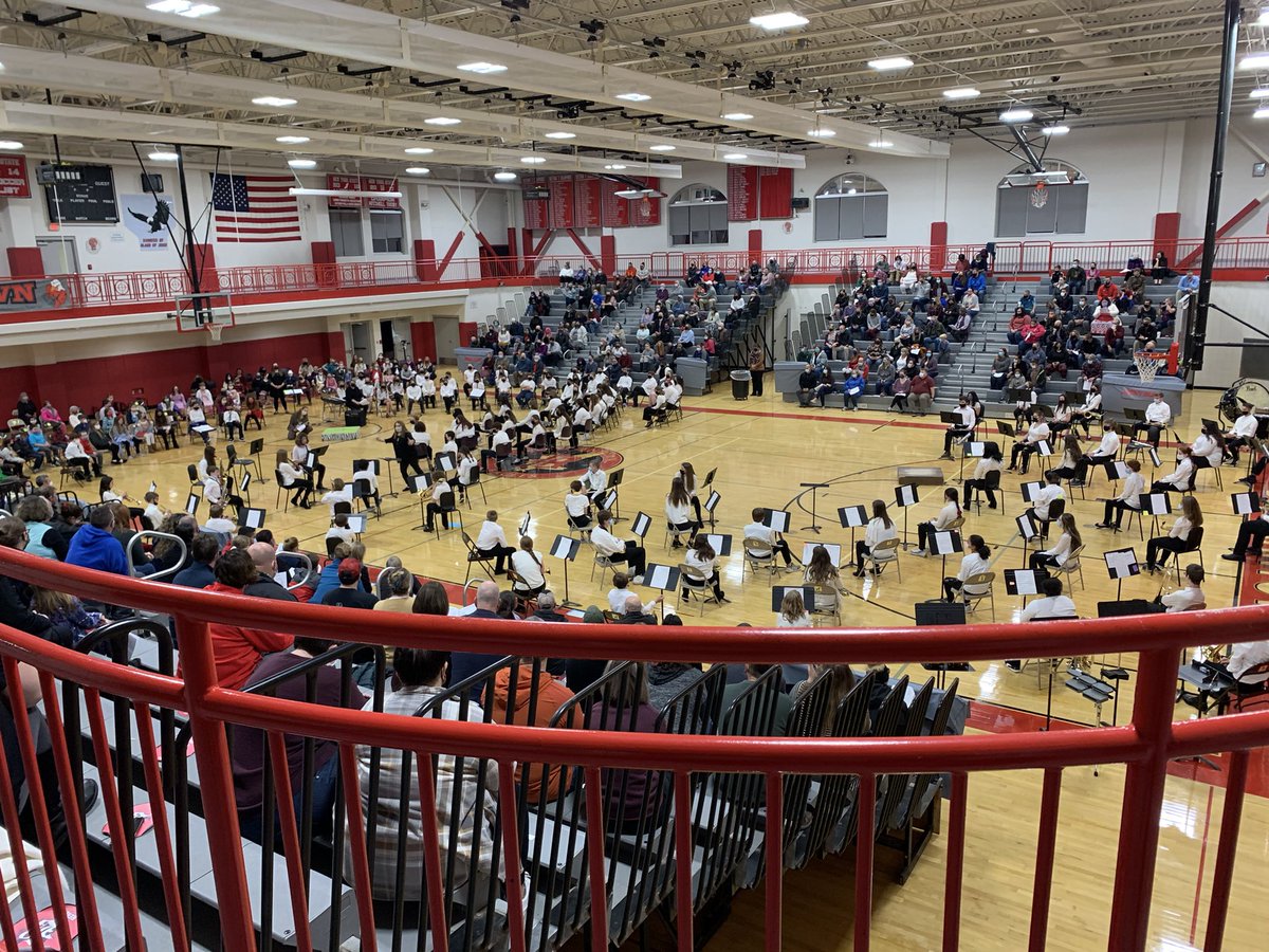 What an outstanding performance last night by all members of the Beekmantown  Central School District Music Program!  You all sounded amazing!  

Thank you to the educators that made this all happen and the parents/guardians support!  #thebeekexperience