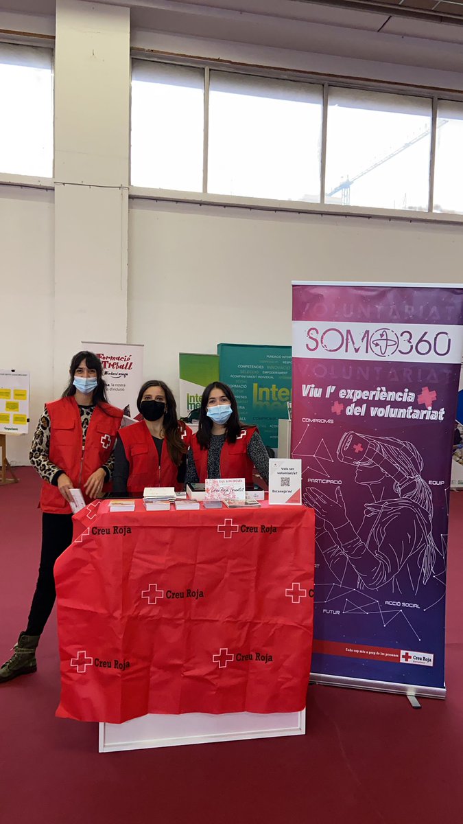 OcupacioCR's tweet photo. Avui ha sigut l'últim dia del Saló de l'Ocupació ‼️

Has passat pel nostre estand?

Esperem haver-vos ajudat a enfocar el vostre futur professional 🙌

#OcupacioCreuRoja #PlanEmpleoCruzRoja https://t.co/NC7C0IGKBf