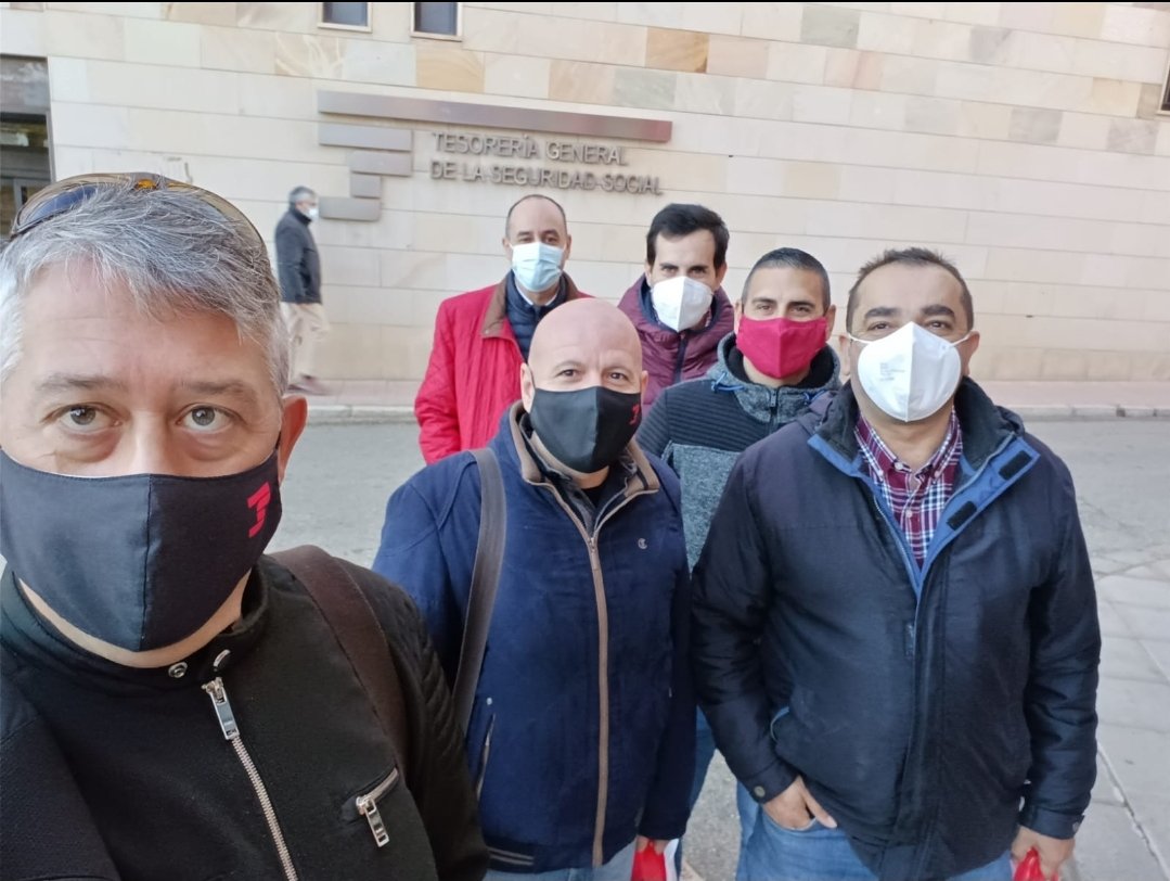 Ugtserviciospublicosjaen Sector AGE/Postal, visita de los compañeros del sector AGE,Correos,  Seguridad Social, Oficina del DNI y Servicio Público de Empleo Estatal de   Linares.