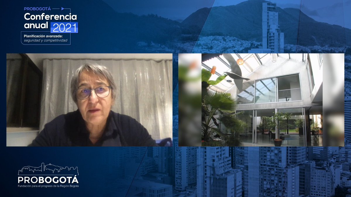 ProbogotaRegion's tweet photo. #ConferenciaProBogotá2021 “Transformar es hacer con lo existente. Sus objetivos son el reúso, la invención y la reinvención de lo que tenemos. Una transformación inteligente, puede costar 1/3 de una construcción nueva, pero requiere incentivos y modelos normativos": #AnneLacaton https://t.co/7dAs3abRY6