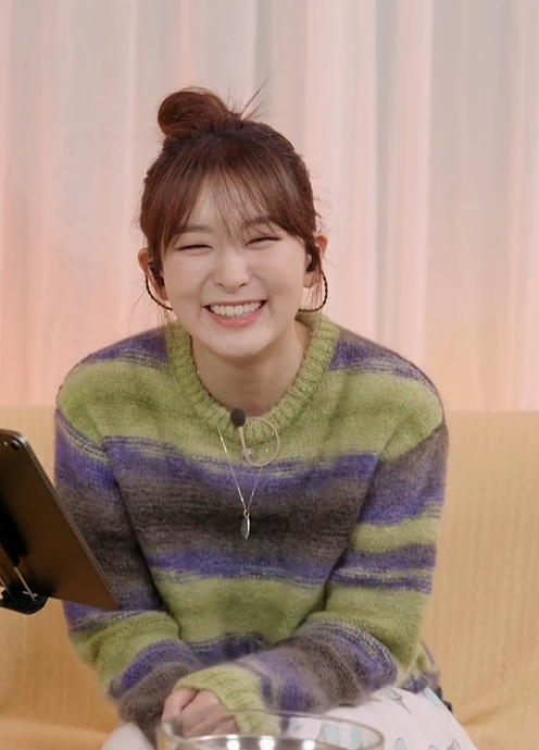 kseulgismile's tweet photo. https://t.co/F8pQp3hGsU