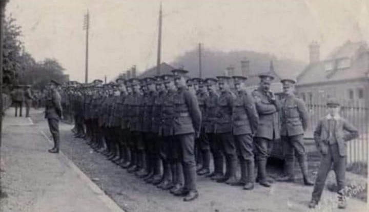 SydesJokes's tweet photo. The West Ham Battalion the 13th of the Essex Regiment. Recruited around the streets of the Barking Road. They fought at the Somme, Vimy bridge and Cambrai. Many received military honours, yet they were not given a military parade and recognition on return.  #RemembranceSunday

1/ https://t.co/9KvoOvjFwd