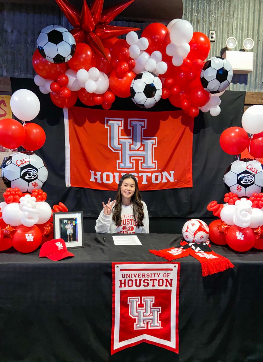 Congratulations to Cassidy Hoang on her commitment to University of Houston #ahfcsoccer #ahfcpride #ahfcfamily