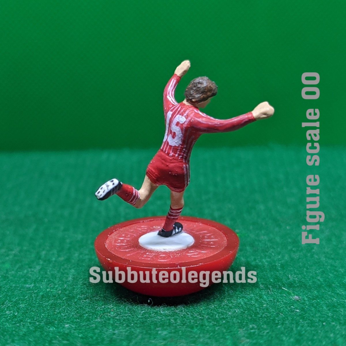 subbuteolegends's tweet photo. Figure no. 228
Player: John Hewitt
Team: Aberdeen
Moment: The 1983 European Cup Winners' Cup Final between Aberdeen &amp; Real Madrid. The winning goal scored  by John Hewitt in the 112th min Aberdeen won the 2–1 &amp; won their 1st European trophy
#Subbuteo #Subbuteolegends #Aberdeen https://t.co/sFd8zM79de