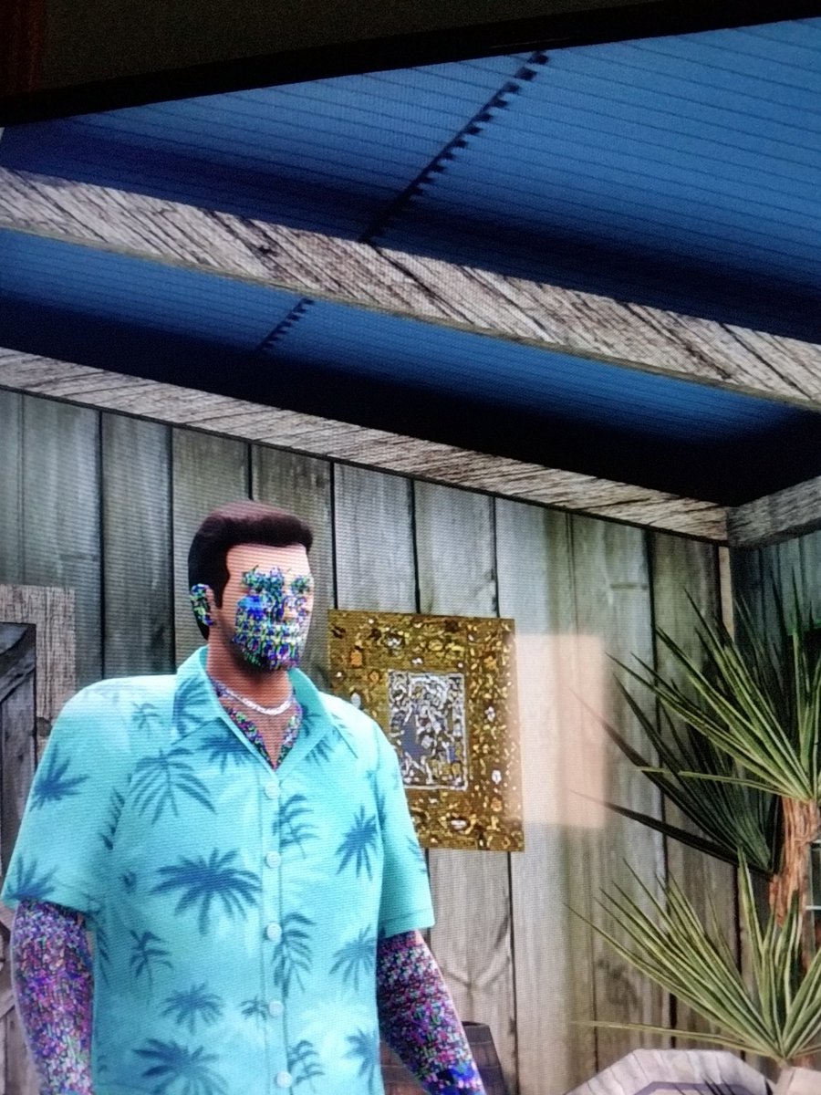brandon101555's tweet photo. @RockstarSupport @RockstarGames 
why wont this go away? 😂 https://t.co/cx8vcr2XOn