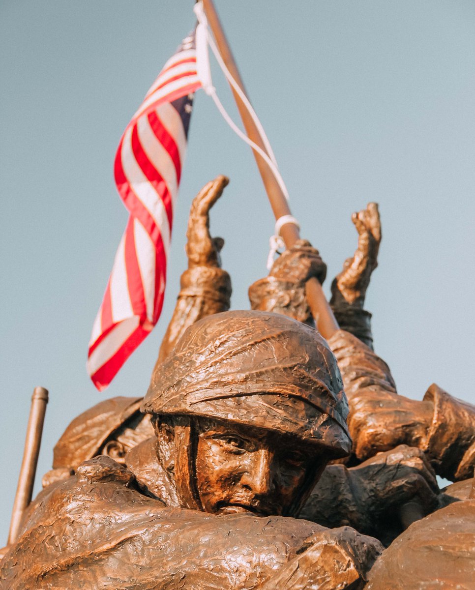 centralwcu's tweet photo. Our branches are closed today, Thursday, November 11th, in observance of Veterans Day. For your convenience, please utilize our Online and Mobile Banking features that are available to you 24/7. #veteransday #veterans https://t.co/7DASXTFdlP