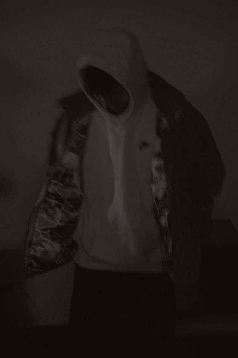 overthinking might be my gift :)

26-11

#RNLA #producer #coming #soon