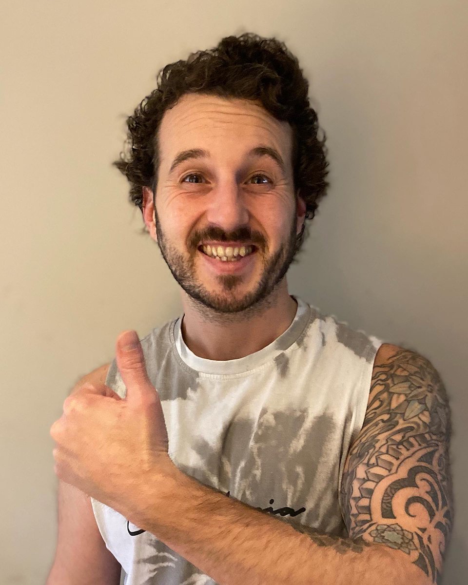 SmilewithKyle1's tweet photo. I did a thing today 

#hairdonation #smilewithkyle https://t.co/r9mtu0aeN8
