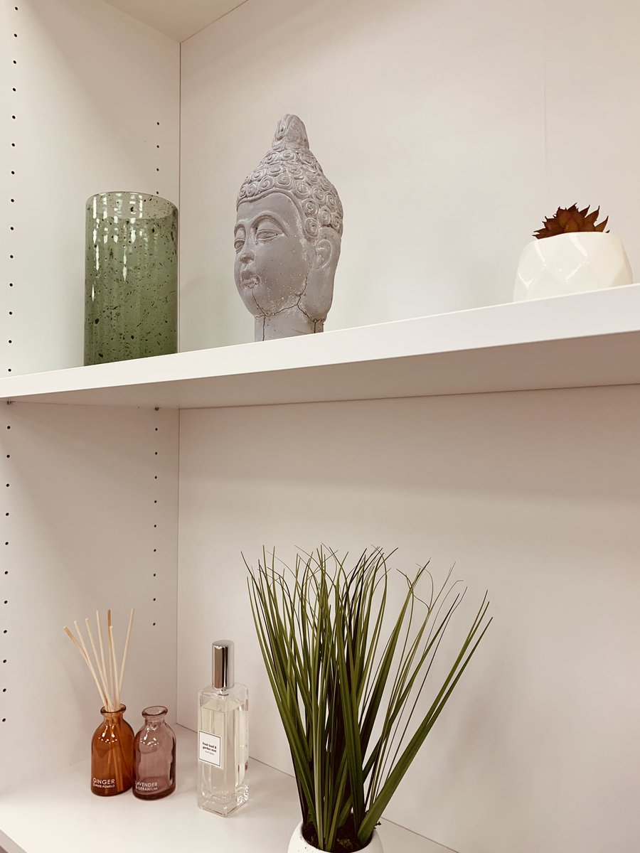 thehourltd's tweet photo. We’re delighted to announce that we’ve teamed up with @ShopCascades to bring wellbeing services to the #Portsmouth community.

Our wellness space is a place to unwind, release and re-energise.

Join us for yoga, pilates, wellness workshops and more. Book https://t.co/A463D8Wy5H https://t.co/q9ANPxPClh