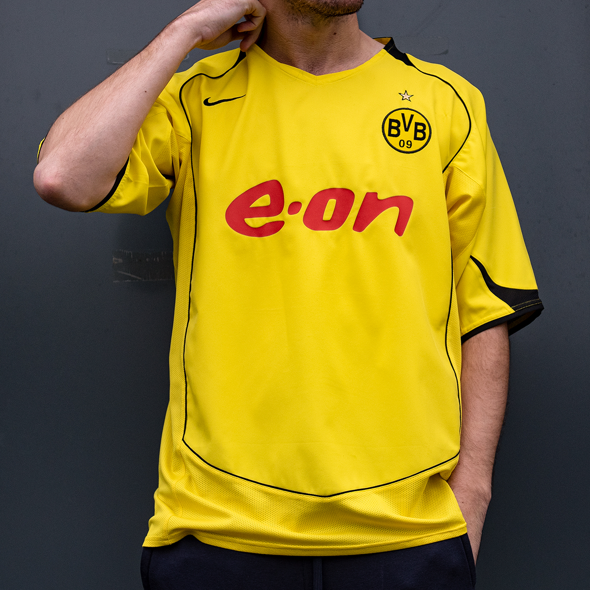 Classic Football Shirts on Twitter: "Borussia Dortmund 2004 Home by Nike 🇩🇪 BVB version of the famous Total 90 template. on the site! https://t.co/g930qWMMRi" / Twitter