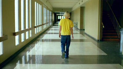 MehdiOmais's tweet photo. #Twitter, quel est le couloir de cinéma qui t’a le plus marqué ? Cite le premier qui te vient à l’esprit ! https://t.co/z0FrCG26jc
