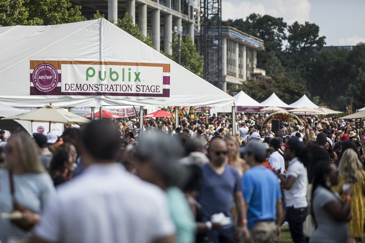 The tans fade, but the memories will last forever. Anyone else missing the warm food festival sunshine? #TBT