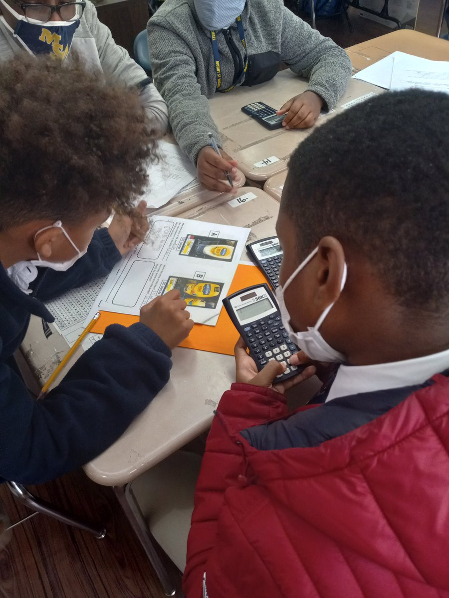 godofalgebra's tweet photo. 7th working on unit rates based on supermarket deals.  8th working on pythagorean swirls.  Finished projects coming soon.  #mountmath @ArchNYCathID @MountToday @NE_BronxADNY @ArchNY_Schools https://t.co/aS5WPOTAVb