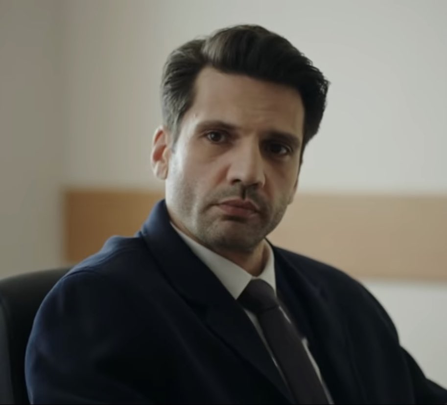 mykingonur's tweet photo. Onların savcısı                    Benim savcım 🥵 #mahkum #onurtuna https://t.co/ln63cm4vU1