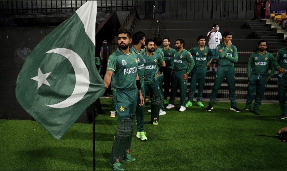 DeGuallee's tweet photo. You guys have not Won the World Cup but Won Hearts of every Pakistani. We couldn’t have ask for more. You guys gave your Best. So So proud of you Team Pakistan🇵🇰. Keep your Head High #PAKvAUS #PakistanZindabad https://t.co/2B4zPA69nG