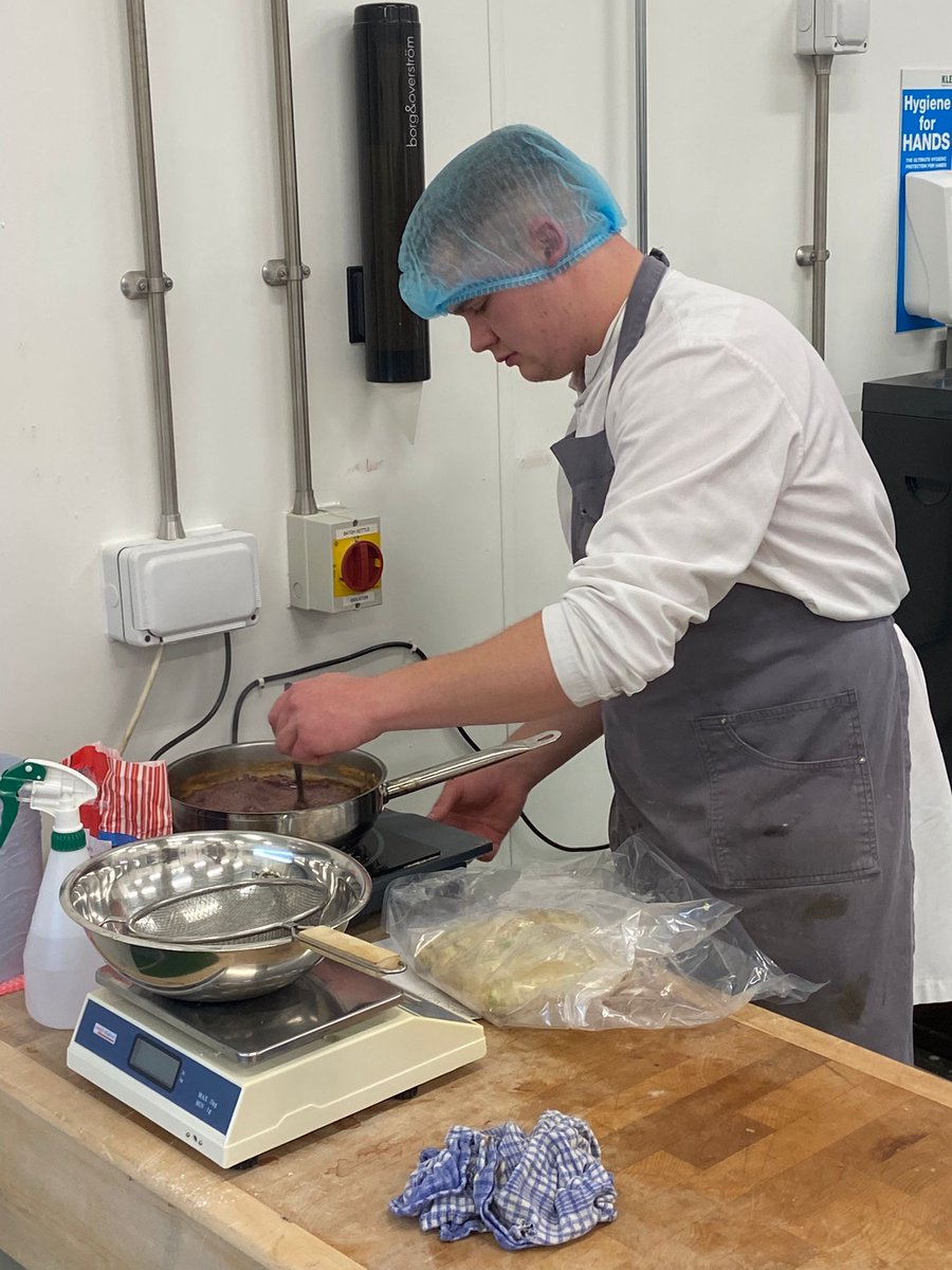 Michelle Moore (@michellemc51) on Twitter photo What a fantastic day our <a href="/srcchat/">Southern Regional College</a> students Codie Jo and Jonah had competing in <a href="/worldskillsuk/">WorldSkills UK</a>
They get to do it all over again tomorrow 🔪 🥩 🍣 😊
Well done, you two!! What a fantastic day our <a href="/srcchat/">Southern Regional College</a> students Codie Jo and Jonah had competing in <a href="/worldskillsuk/">WorldSkills UK</a>
They get to do it all over again tomorrow 🔪 🥩 🍣 😊
Well done, you two!!