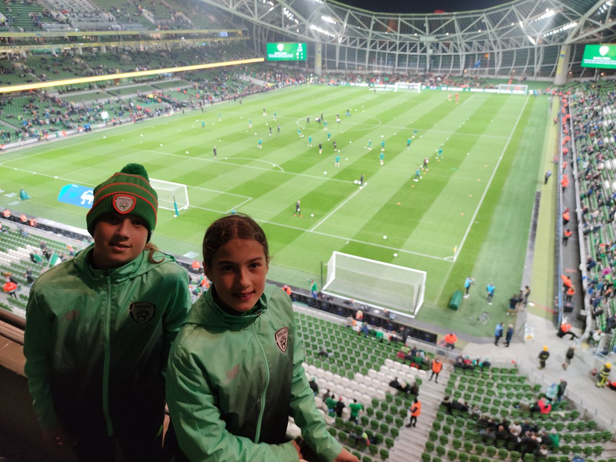 cunstunt2's tweet photo. Come on Ireland🇮🇪! #COYBIG #fanwall hoping for a good performance from them tonight. And hoping the crowd support the team and not just boo some of the opposition! https://t.co/N9mAybZzzi