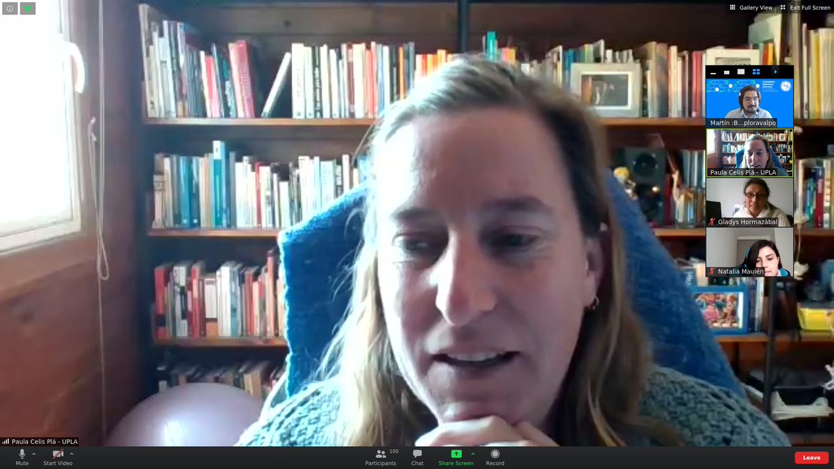 exploravalpo's tweet photo. Ahora nuestra Dire @Mabel_Keller de #ExploraValpo y @paulacelispla de @upla_comunica valoran el esfuerzo y conocimientos compartidos junto a otras y otros y les instan a continuar viviendo la experiencia de las ciencias desde sus contextos https://t.co/UdjdC7Pb18 #Valparaíso https://t.co/GxaPB7YlKF