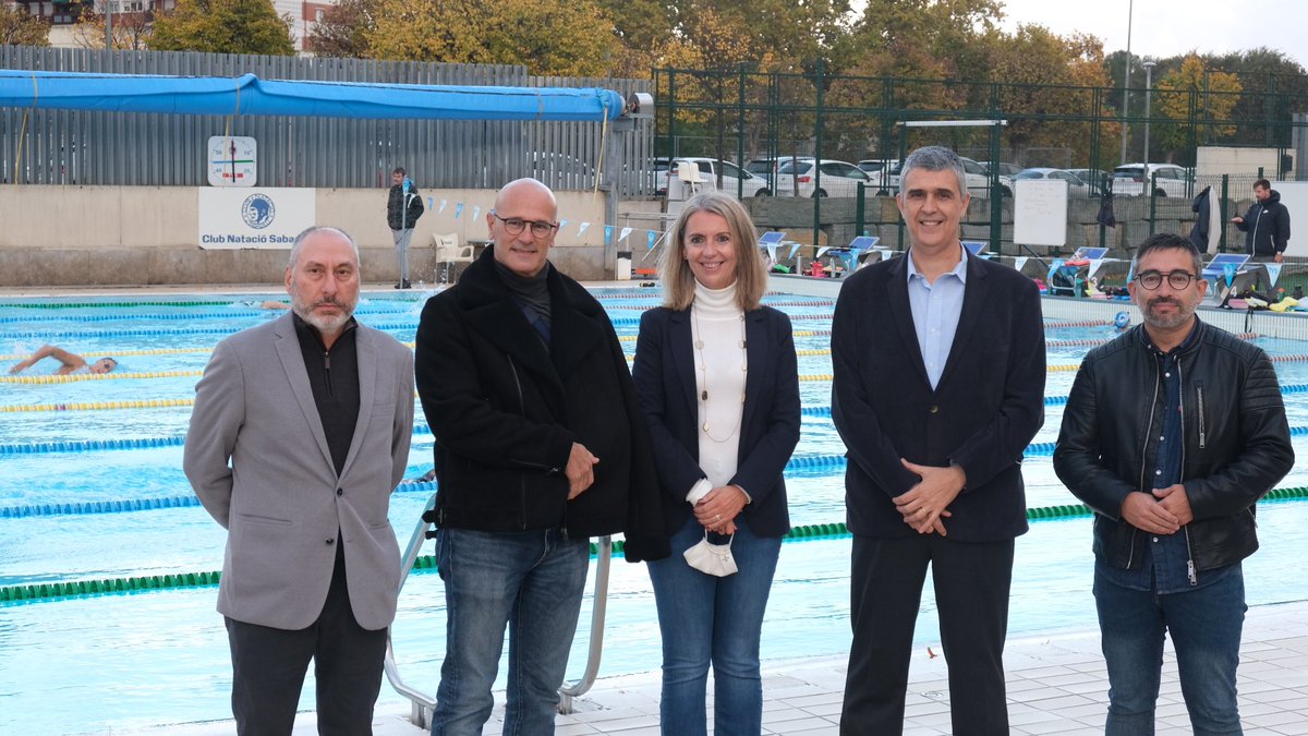 mireiaingla's tweet photo. Avui hem visitat amb en @raulromeva el @CN_Sabadell per conèixer els seus equipaments esportius i la seva aposta per la sostenibilitat, amb més de 2.000 plaques fotovoltaiques instal•lades 🌍 #SantCugat #Sabadell https://t.co/2Dz39dHtkz