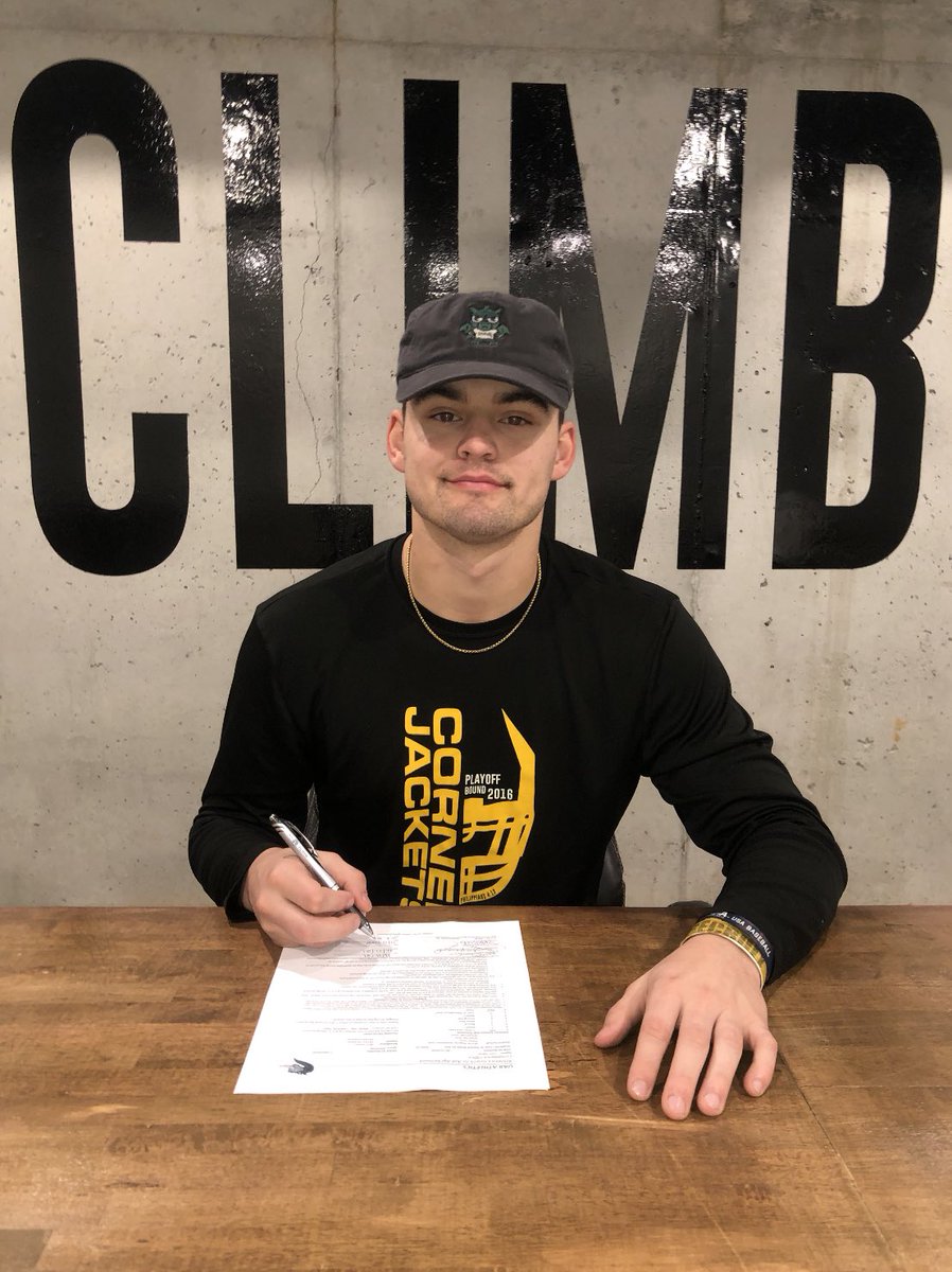 Corner_Baseball's tweet photo. Congratulations to Senior Colin Daniel on signing his National Letter of Intent to play at UAB! We are extremely proud of Colin and all of his achievements thus far! UAB is getting an incredible player and an even better person! https://t.co/vWXWU6fwJF