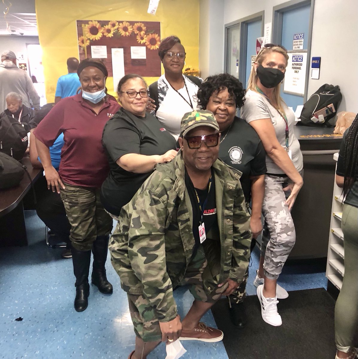 KDG_Trans_West's tweet photo. We give a heartfelt THANK YOU for our Westside veterans!  We are grateful for your service! ⁦@Transport_AISD⁩ ⁦@Enamorado_G⁩ ⁦@ACallagin⁩ ⁦@CoachHaggerty1⁩  #westisthebest https://t.co/DQHj8EyTYH