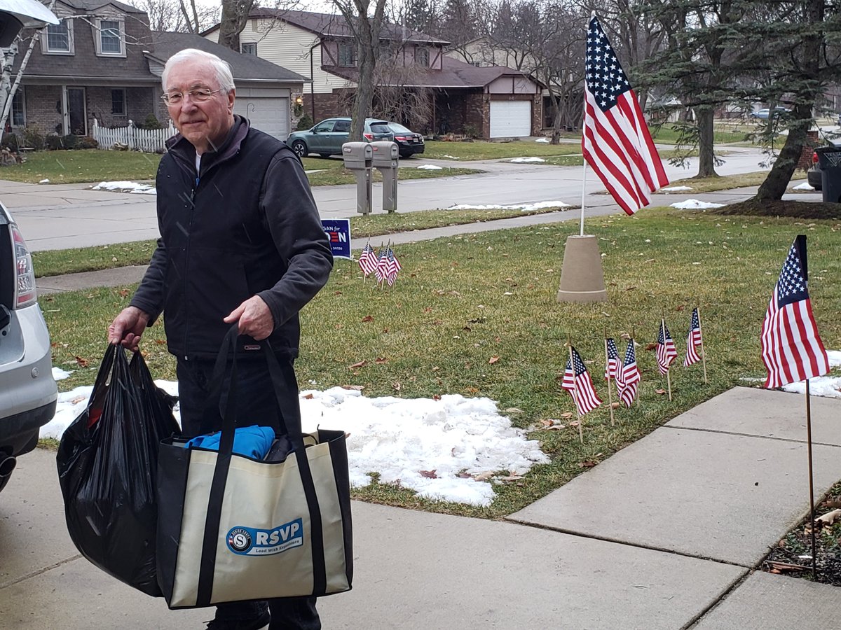 PlannerTJ's tweet photo. @AmeriCorpsSr @AmeriCorps Nearly 50 of these veterans serve in the @AmeriCorpsSr  Programs of @CCSEMichigan. I am proud to say that one of them is my dad. https://t.co/NcUZX71NuX