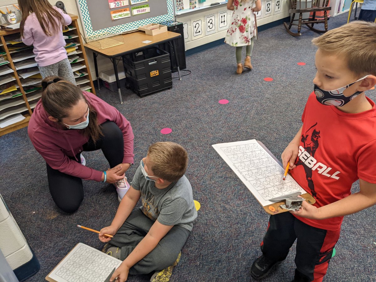 LPS_EIP's tweet photo. Students @ShoalCreekStars loved Miss Katie's number scavenger hunt! Lots of problem solving, movement, and fun!#ThisIsEIP https://t.co/1gx3P2XN25
