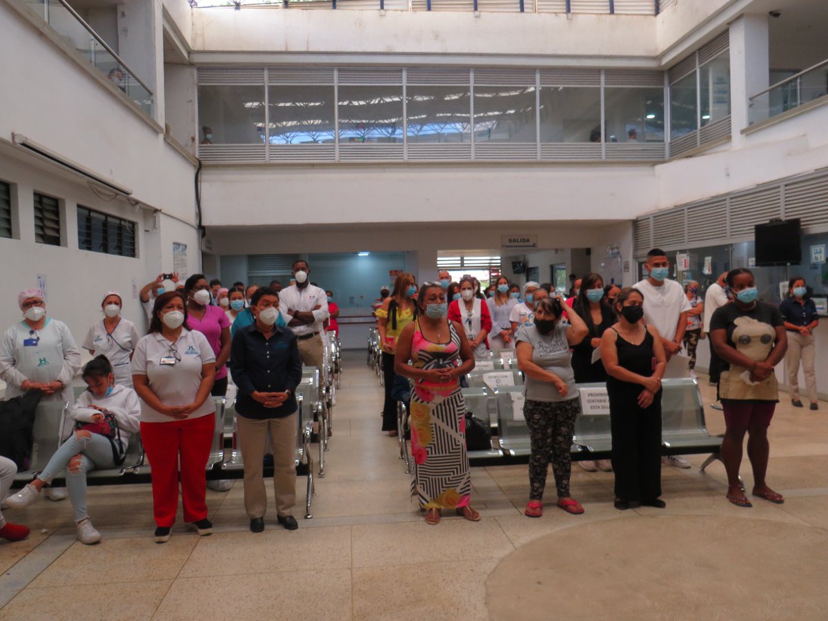 HospMarioCorrea's tweet photo. Así fue la jornada de oración de este jueves 11 de noviembre en acción de gracias por todos los funcionarios del Hospital Mario Correa Rengifo ESE 🙏🏻⛪✝️🔔
Señor, bendice a los funcionarios, directivos y pacientes del
#hospitalmariocorrearengifo 🏥✝️🙏🏼 https://t.co/nCLyZsuMOq