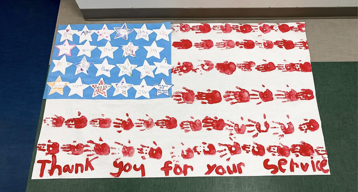 mshurinRTES's tweet photo. Happy Veterans Day! Thank you to those who have served and who currently serve our Country! 🇺🇸🤩❤️💙 #NoPlaceIdOtterBe https://t.co/5VyjH4OnZT