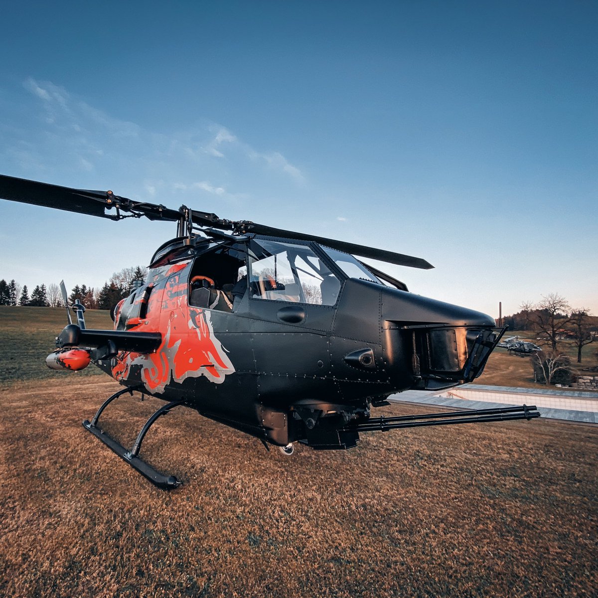 lloydhphoto's tweet image. It’s been a day. @elanhead