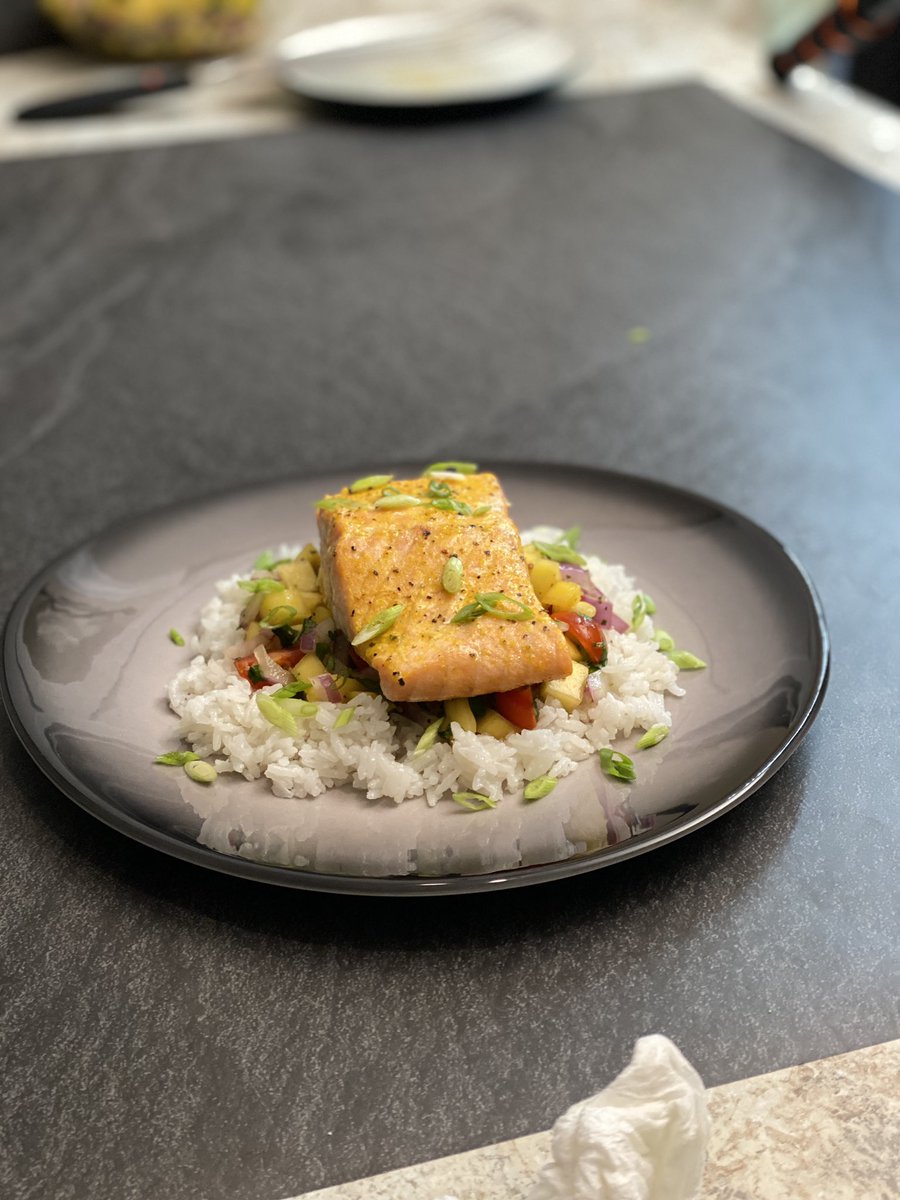 Mike_Haracz's tweet photo. Do you want to learn home to make chicken stroganoff or lemon pepper salmon?!?!
Link for a new episode of #ChefMikeDoesStuff below. https://t.co/WeQiA8fFAl