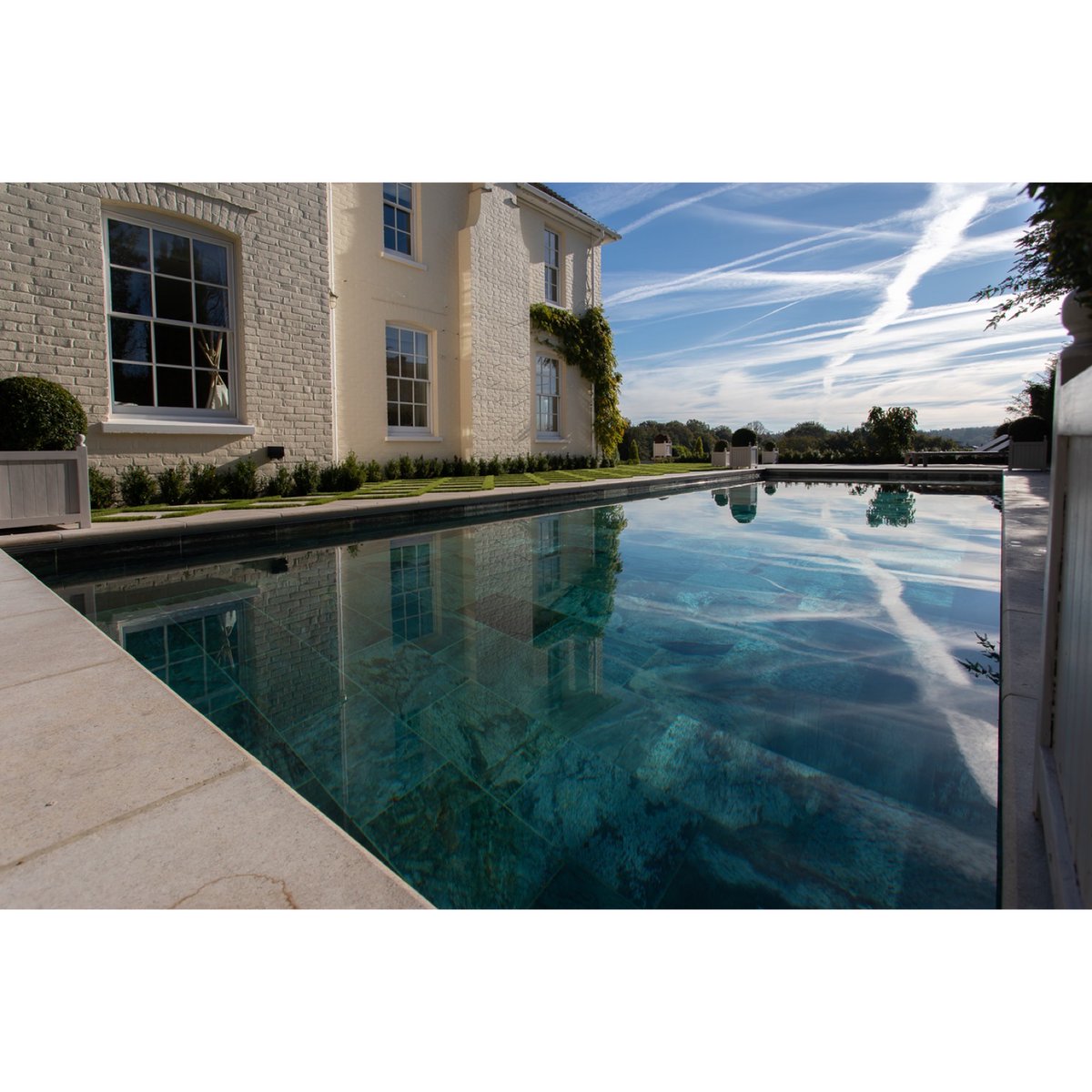 Another lovely installation by <a href="/xlpools/">XL Pools Ltd.</a> that we shot last week! 
📸🤩
.
.
.
.
.
.
#2021 #swimmingpools #xlpools #kentpools #gardengoals #swim #kent #custompools #pool #luxurylifestyle #luxurypools #sunny #relaxing #chill #outdoorliving  #goals #luxury #canonuk