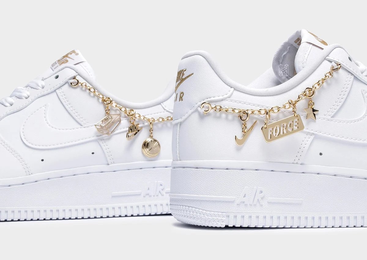 via Footlocker Nike Air Force 1 Low LX 