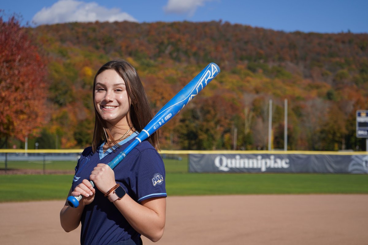 QU_Softball's tweet photo. Hey, future Bobcats!! 👋😎 https://t.co/7X2Mk2xYmZ