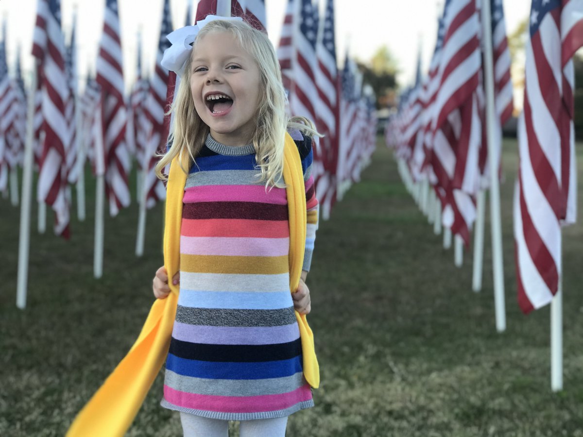 Happy #VeteransDay! 

Today we honor the veterans of our nation's armed forces. Thank you for your service to keep America safe and free!