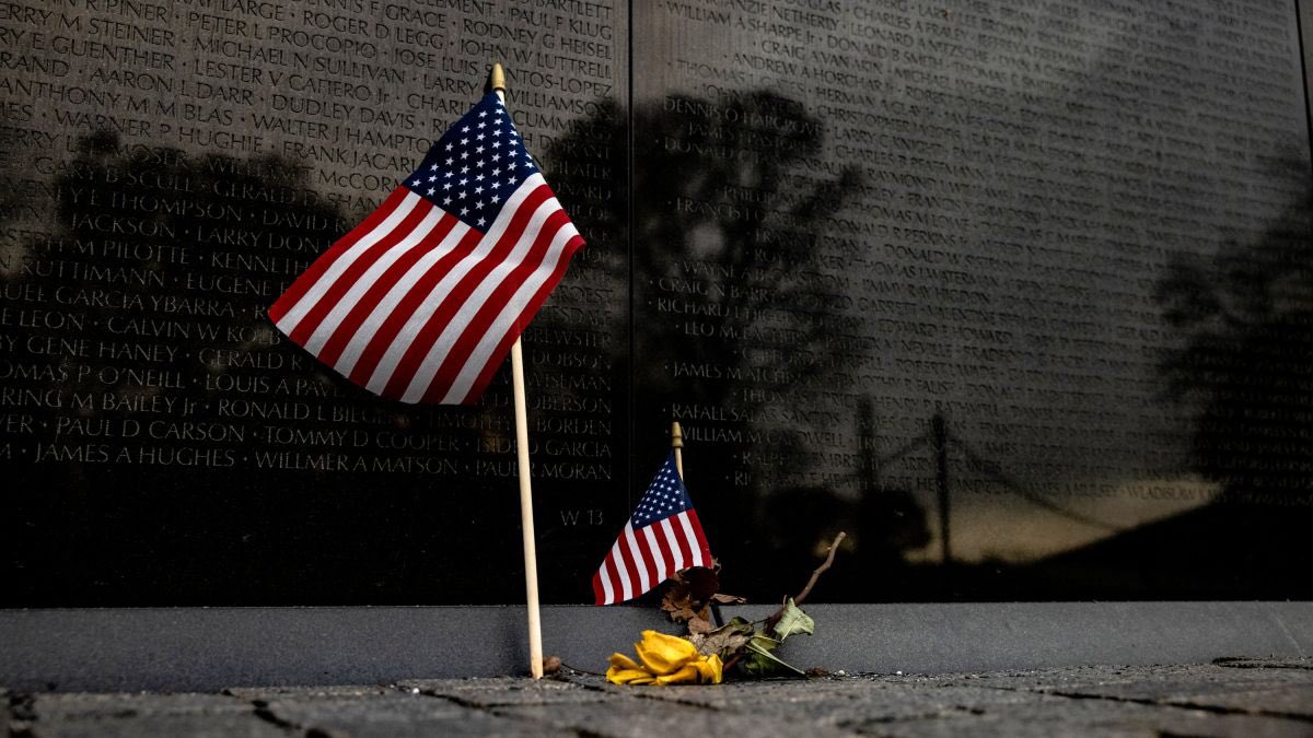 GoPeaceBaseball's tweet image. On this day, we thank those who previously served in our military for their courage, dedication, and hard work. We also give thanks to military families for their support, resilience, and sacrifice. #VeteransDay2021