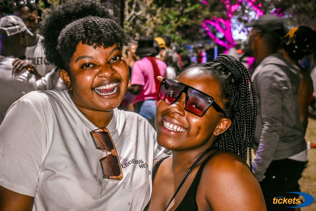 rapid_tickets's tweet photo. At #fiestafiesta with friends and loved ones... https://t.co/3NEHr5Z1Ug