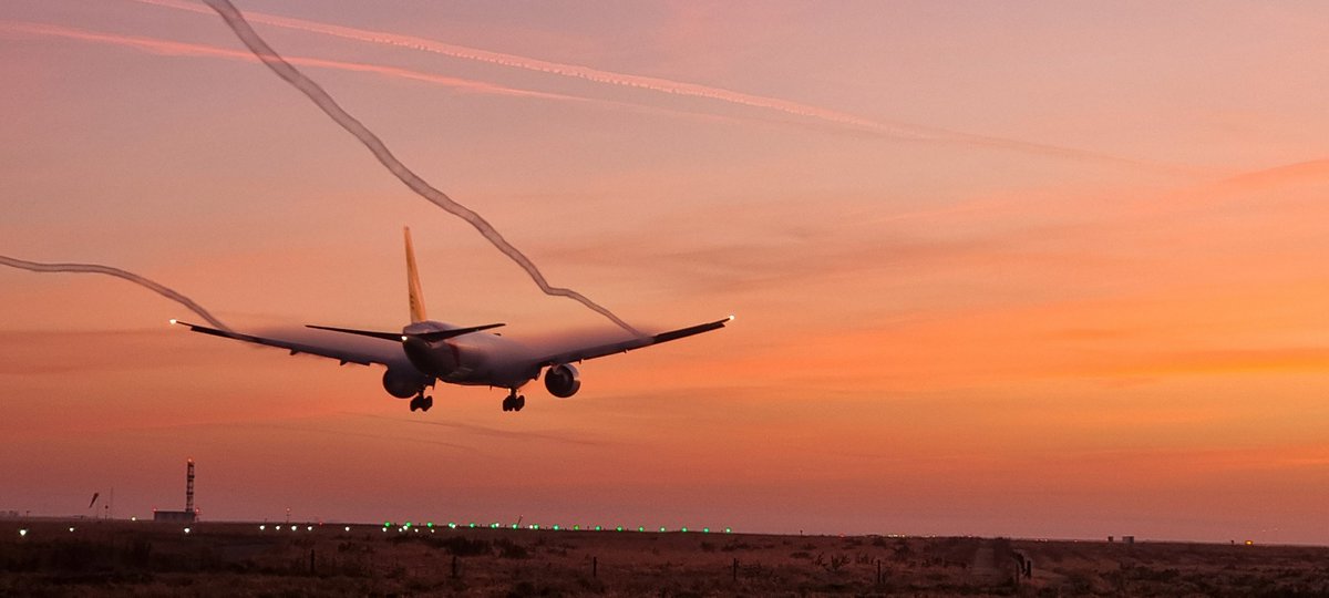 PiatNoel's tweet photo. Un matin à CDGairport https://t.co/tu5Qr71C1X
