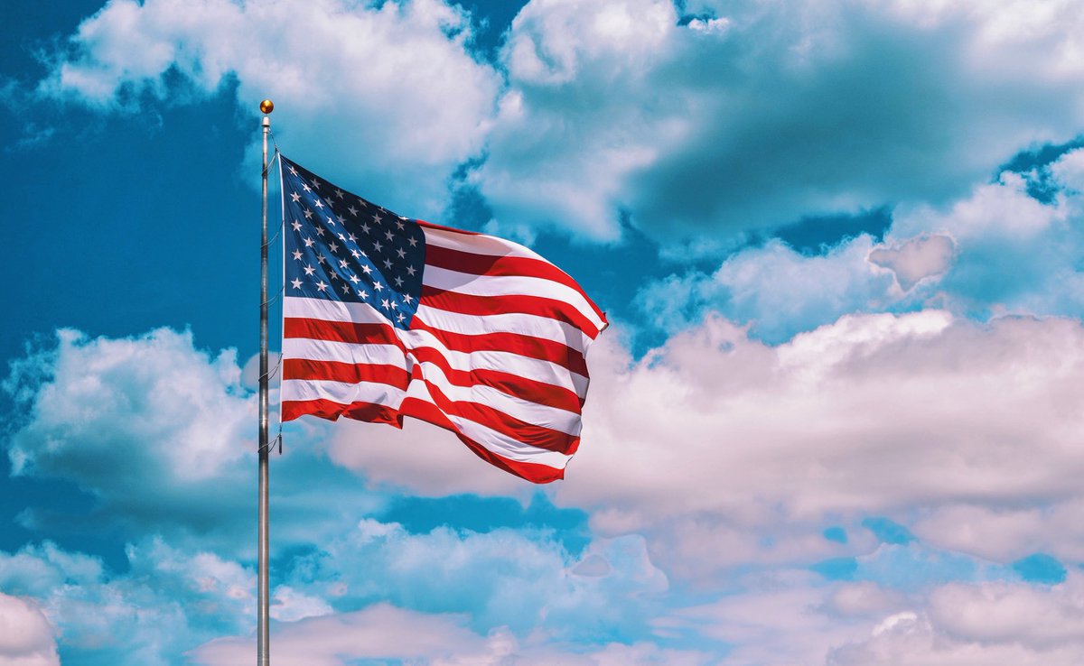 UNA_Dining's tweet photo. We are thankful today and everyday for the brave people who have served our country!
Happy Veteranโs Day ๐บ๐ธ
#unadining #roarlions #myuna #thankyou https://t.co/v9ZSFtoPXL