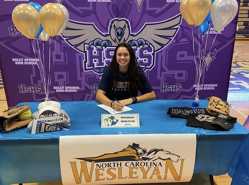 HSHSwomensgolf's tweet photo. Congrats to HSHS Womens Golf team seniors on signing their NLIs to compete &amp; continue their academic studies! Maria Atwood, golf at James Madison University, Anika Ouellette, golf at Averett University, Kiera Boisvert, softball at NC Wesleyan!🎉👏🏼 #signingday @HSHawksAD @HSHSnews https://t.co/2Bz7pCbYbm