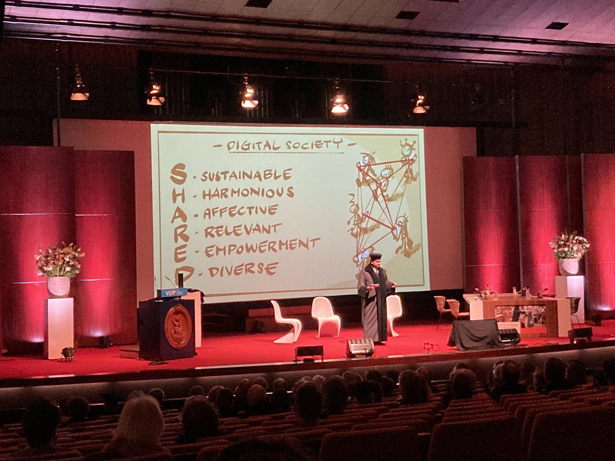 feldberg_wouter's tweet photo. In de Dies rede @VUamsterdam benadrukt  @sbhulai de shared principes in de ontwikkeling van de @_DigitalSociety https://t.co/CcMHgtgNLV