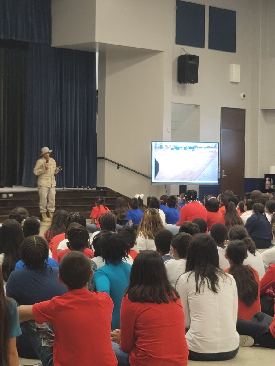 Thank you Mrs. Marquez for teaching us about your service to our country! Happy Veterans Day!