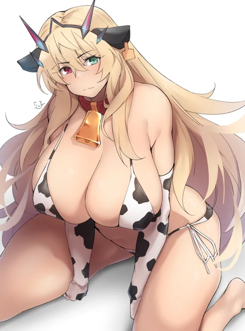 丑年が終わってしまうので毎日牛柄ビキニを描く🐮 あと47日 