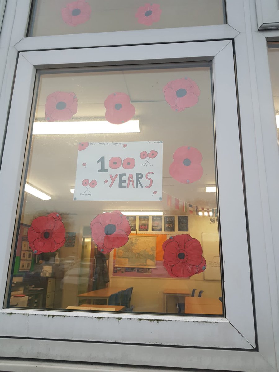 KASocialSubj's tweet photo. Social Subjects pupils  commemorating 100 years of the poppy with their window displays. @Kilwinning_Acad #Remembrance #RemembranceDay https://t.co/hPeUnu8zkv